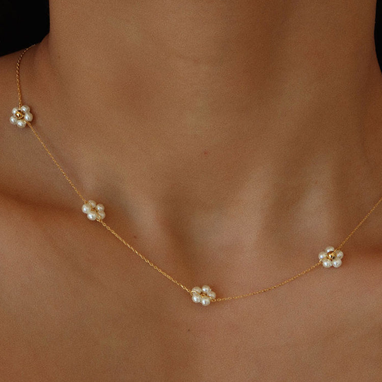Kodi Pearl Flower Necklace