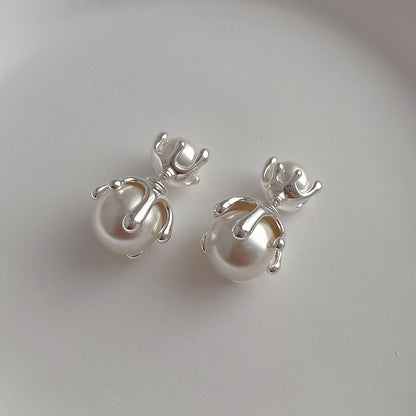 Elizabeth Silver Needle Stud Earrings