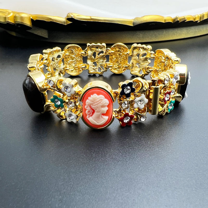 Vintage Camio Embossed Gem  Bracelet